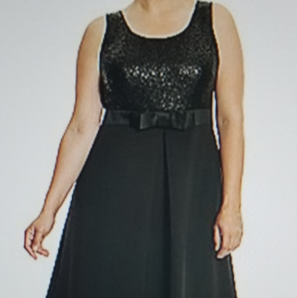 Evening/Party Dress